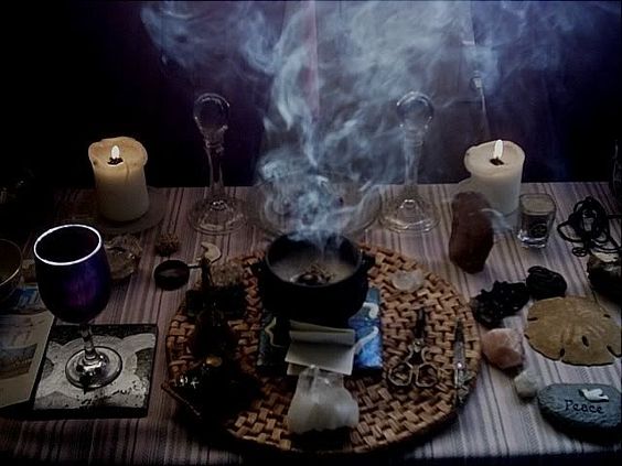 ljubovnyj-amulet
