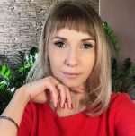Виктория Толстова